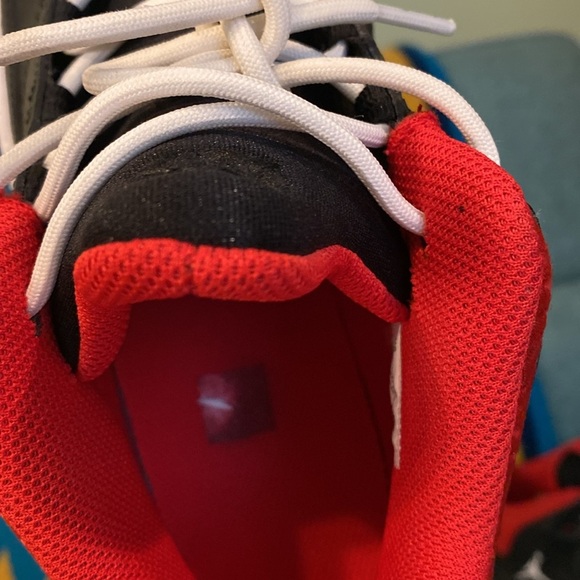 Nike Jordan Max Aura 3 Youth Size 6.5 - Picture 7 of 8